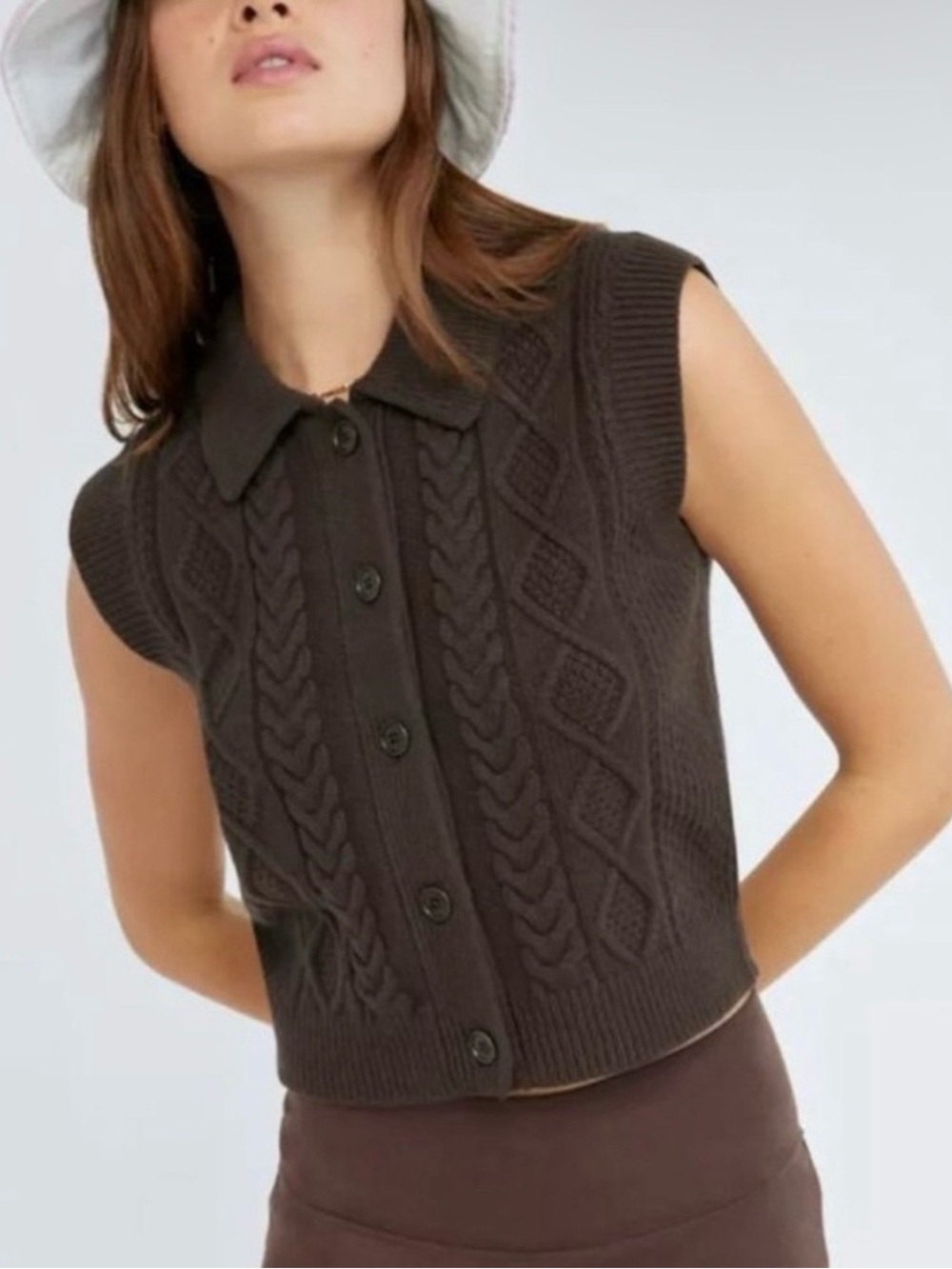 Aritzia Sunday Best Women's Flynn Wool Blend Cable Knit Vest Dark Brown Large